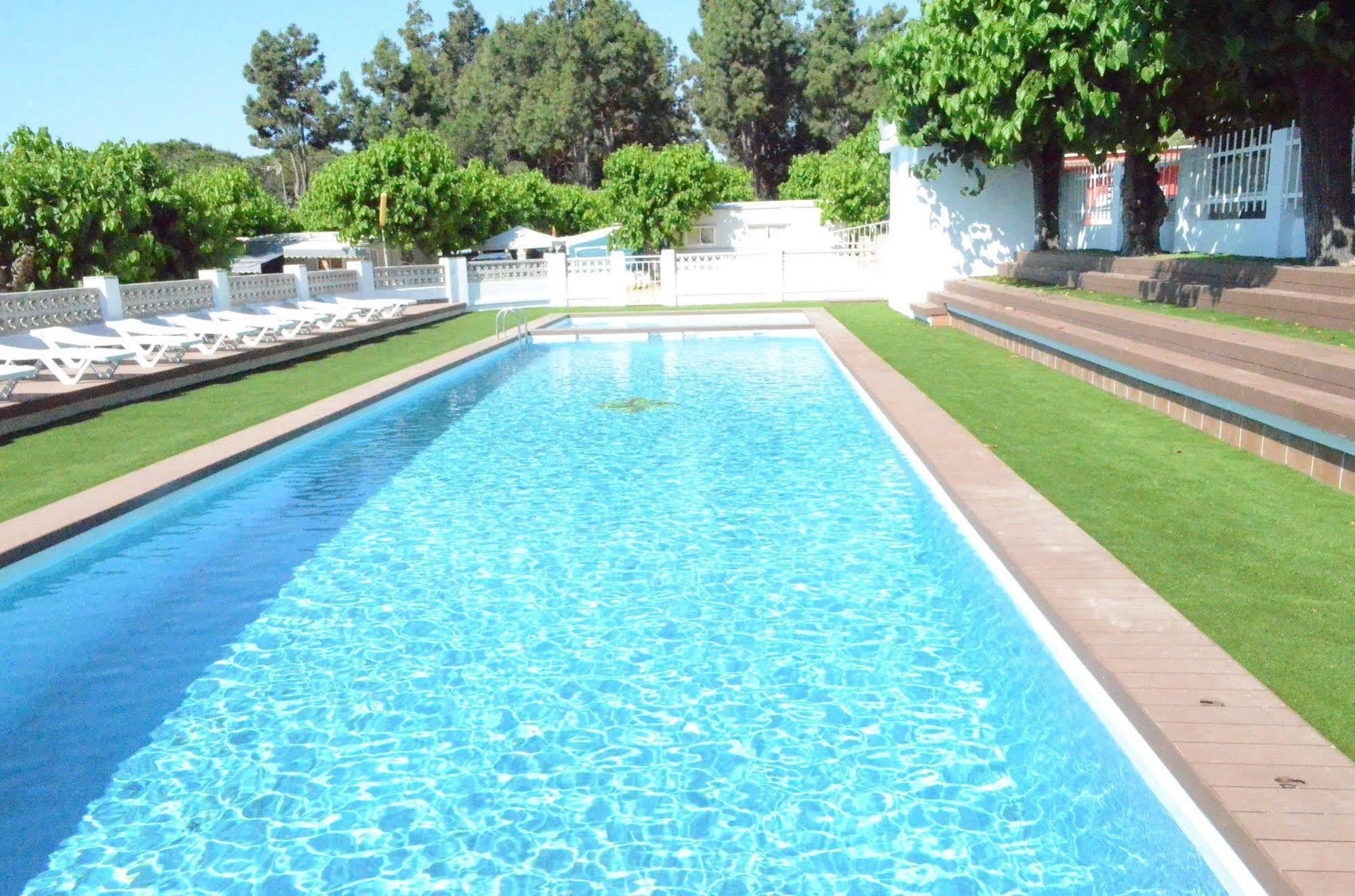 Camping Victoria Canet De Mar Exterior foto