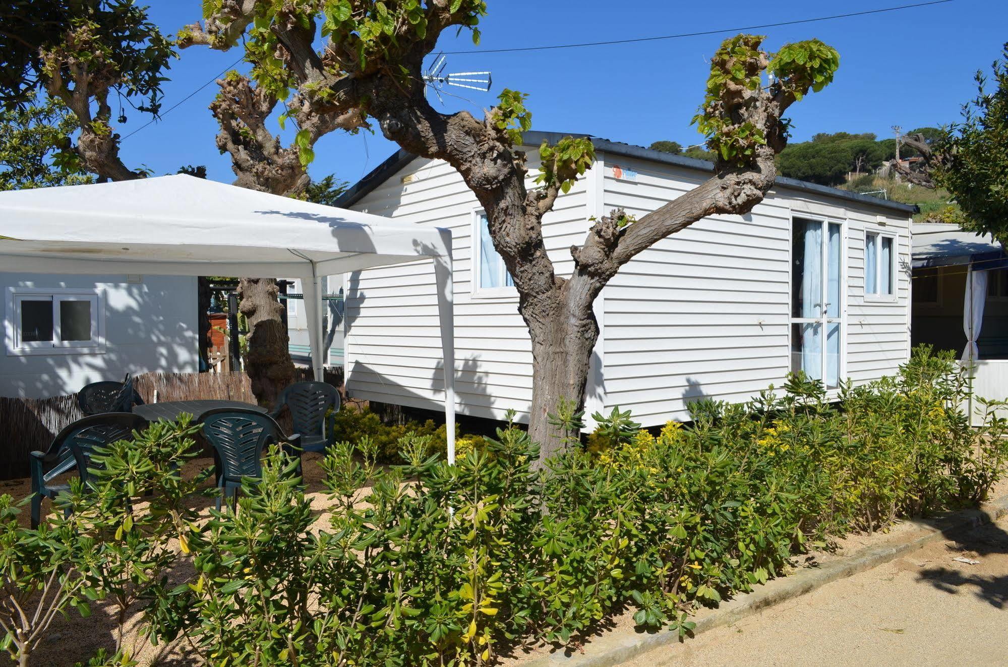 Camping Victoria Canet De Mar Exterior foto