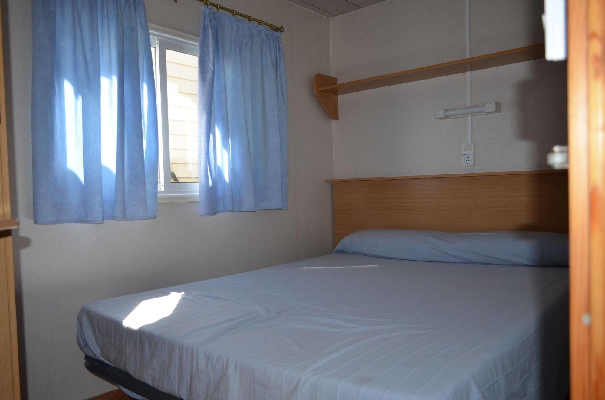 Camping Victoria Canet De Mar Exterior foto