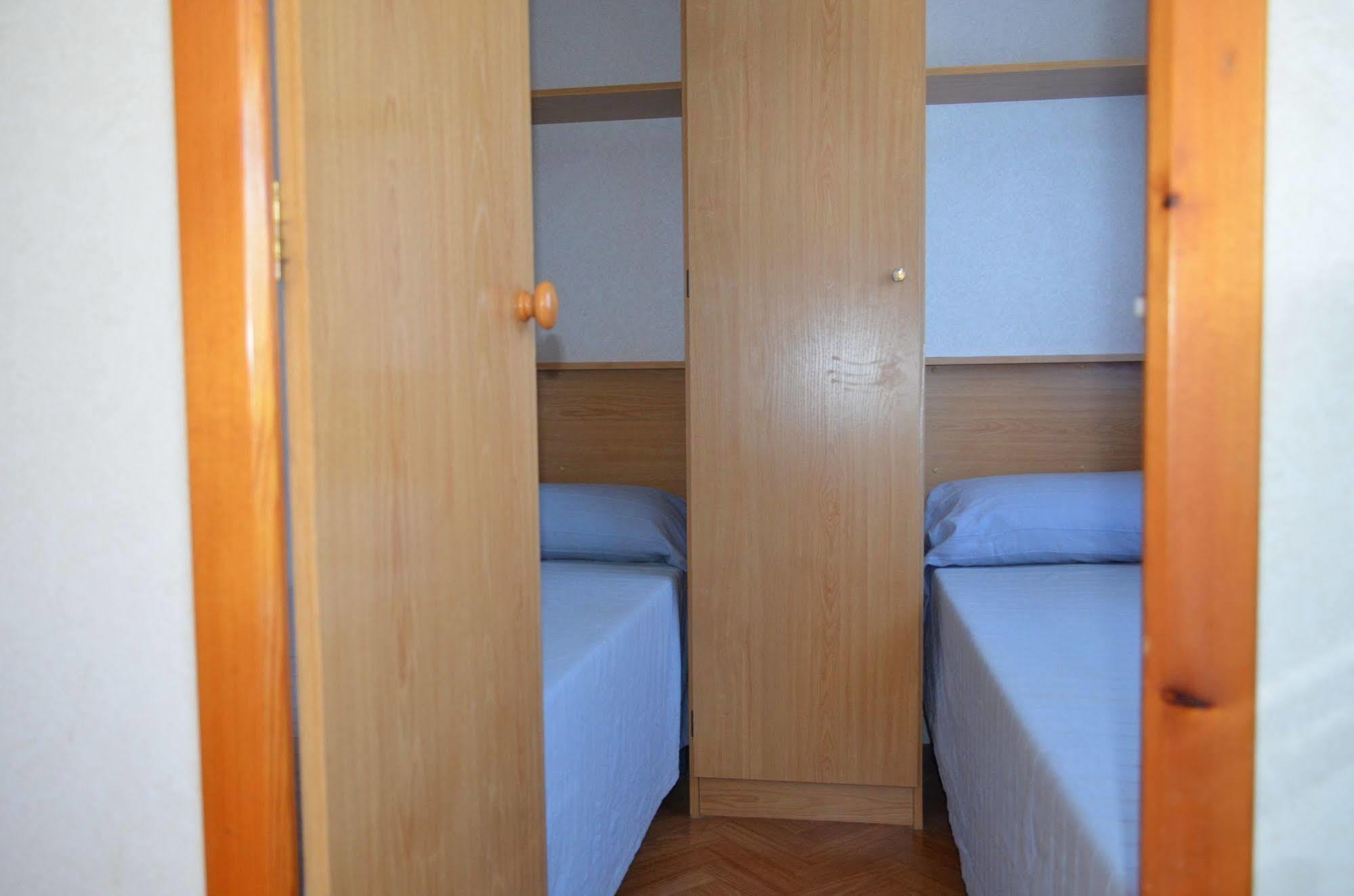 Camping Victoria Canet De Mar Exterior foto