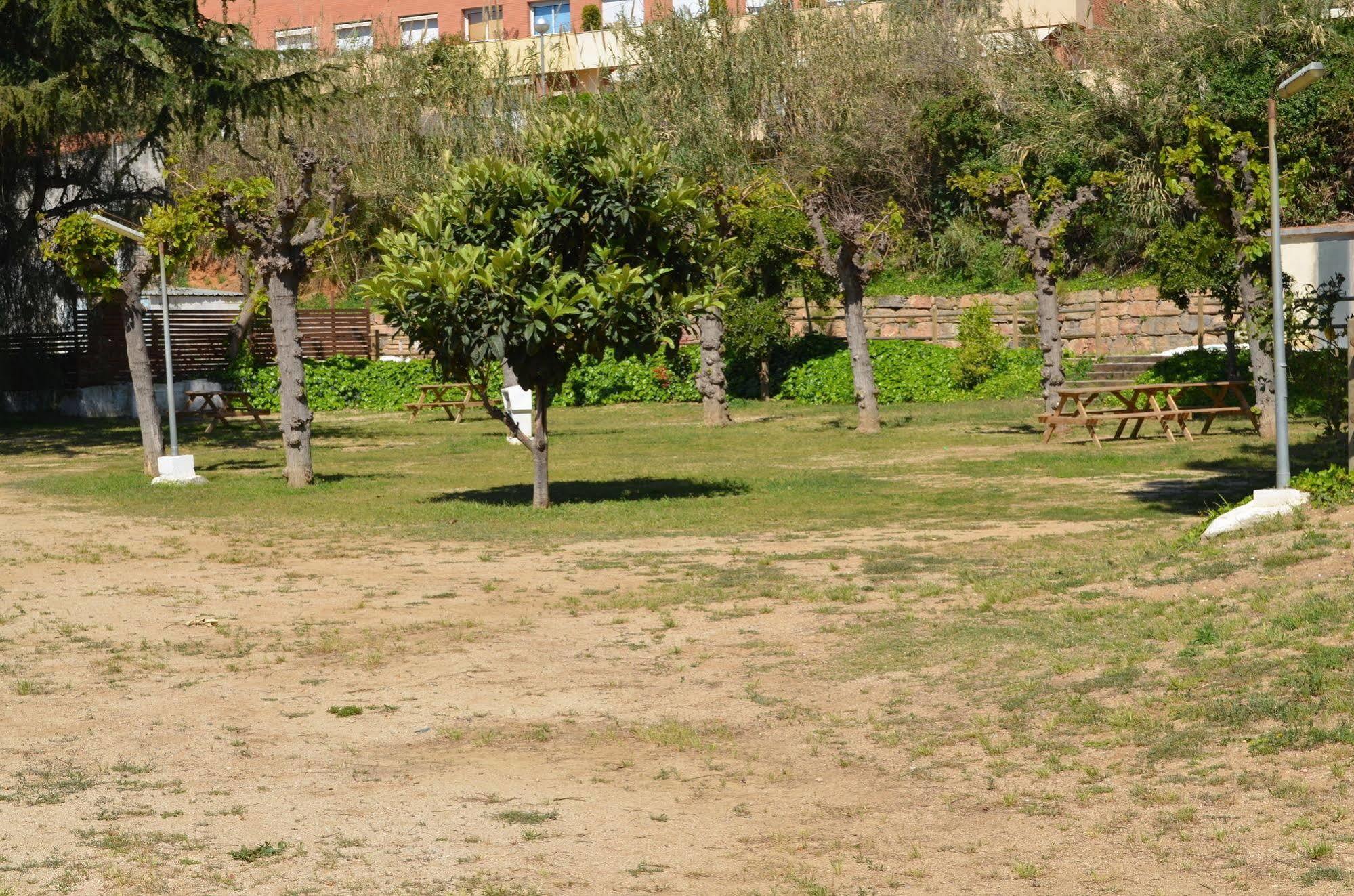 Camping Victoria Canet De Mar Exterior foto