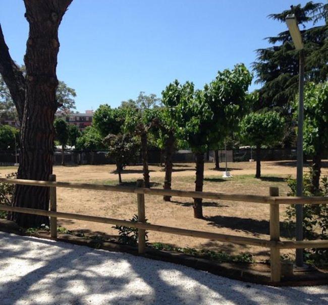 Camping Victoria Canet De Mar Exterior foto